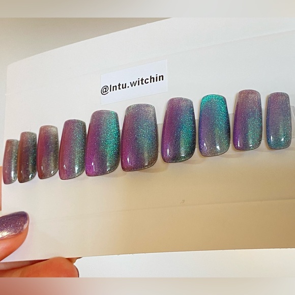 Handmade press on nails, 20 pc, blue magnetic gel - Picture 7 of 13